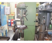 Drilling machines single-spindle cut Used