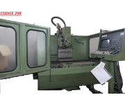 Milling machines - unclassified mikron Used